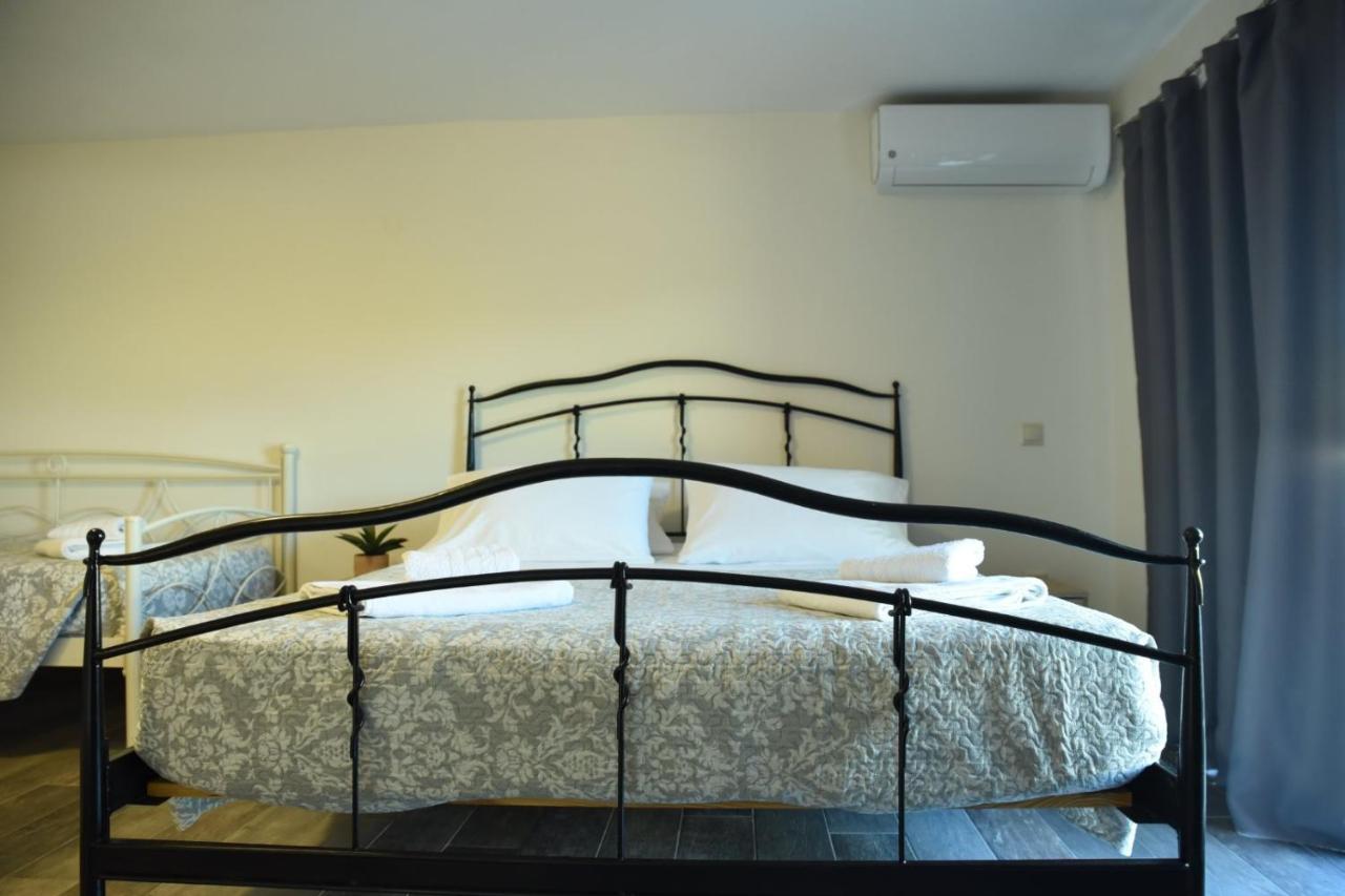Dimitra - Loft ApartmentsCorfu  エクステリア 写真