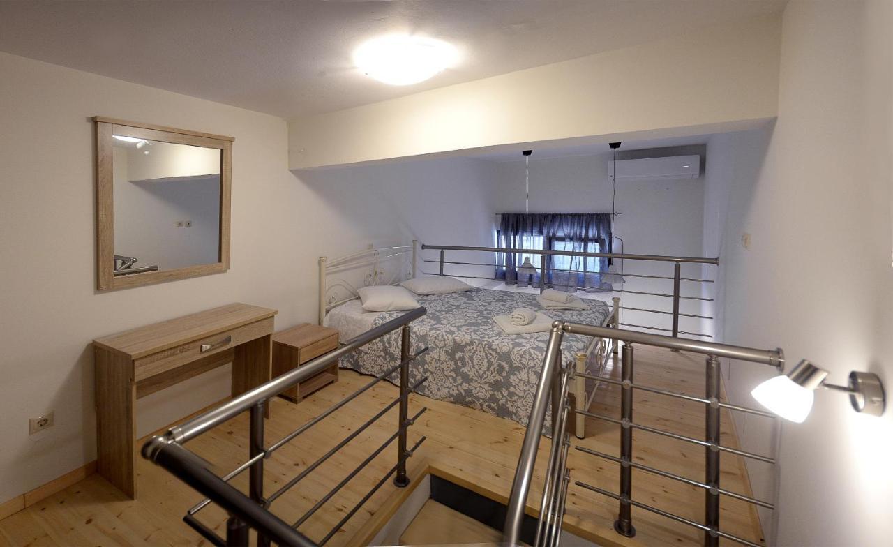 Dimitra - Loft ApartmentsCorfu  エクステリア 写真