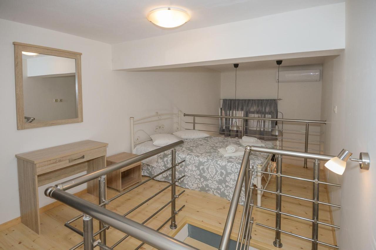 Dimitra - Loft ApartmentsCorfu  エクステリア 写真